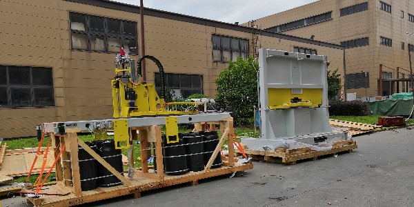重型設(shè)備搬運(yùn)是怎么施工的？屹星機(jī)電分享