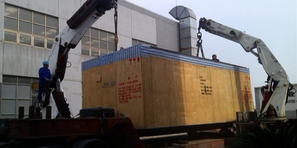 大型設(shè)備生化機(jī)設(shè)備吊裝哪家好呢